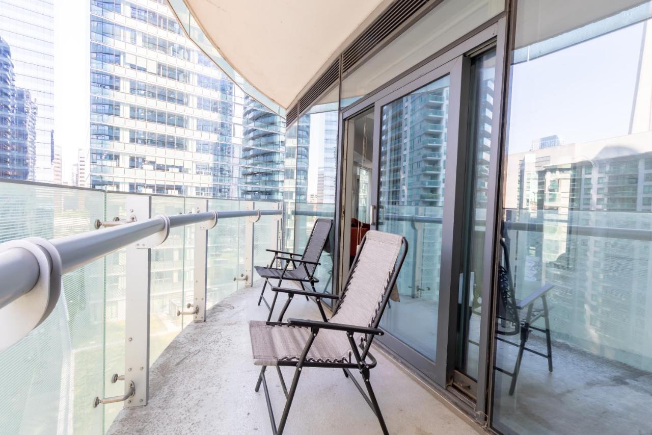 Exclusive Downtown 2Bed Suites Toronto Luaran gambar